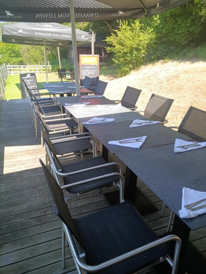 Hotel Restaurant L'Escale Du Bon Accueil Rambrouch エクステリア 写真